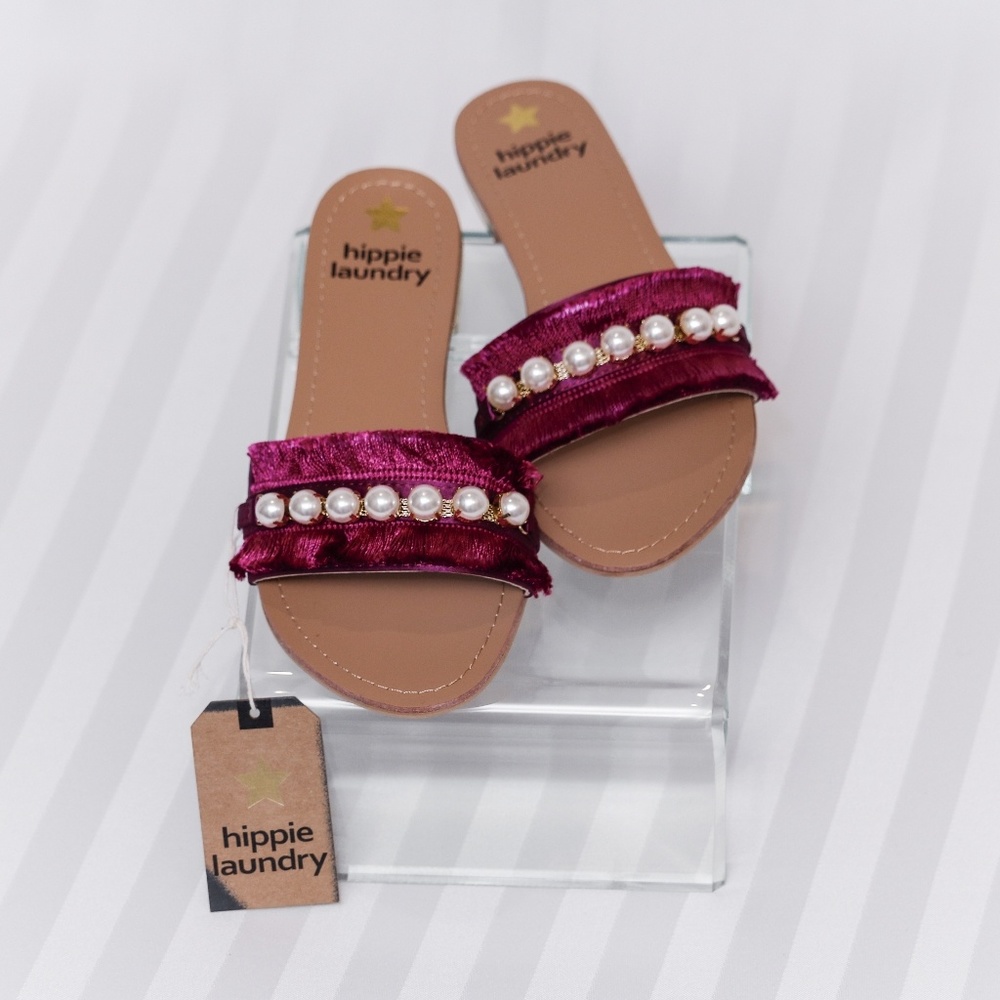 Hippie Laundry Kora Magenta Fringe Pearl Embellished Slide Sandal Size 7
